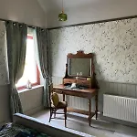 Hemma Grove - A Songbird Haven Holiday home