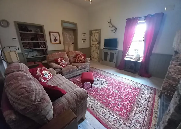 Hemma Grove - A Songbird Haven *