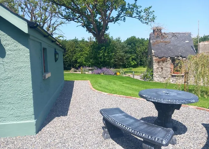 בית נופש Hemma Grove - A Songbird Haven